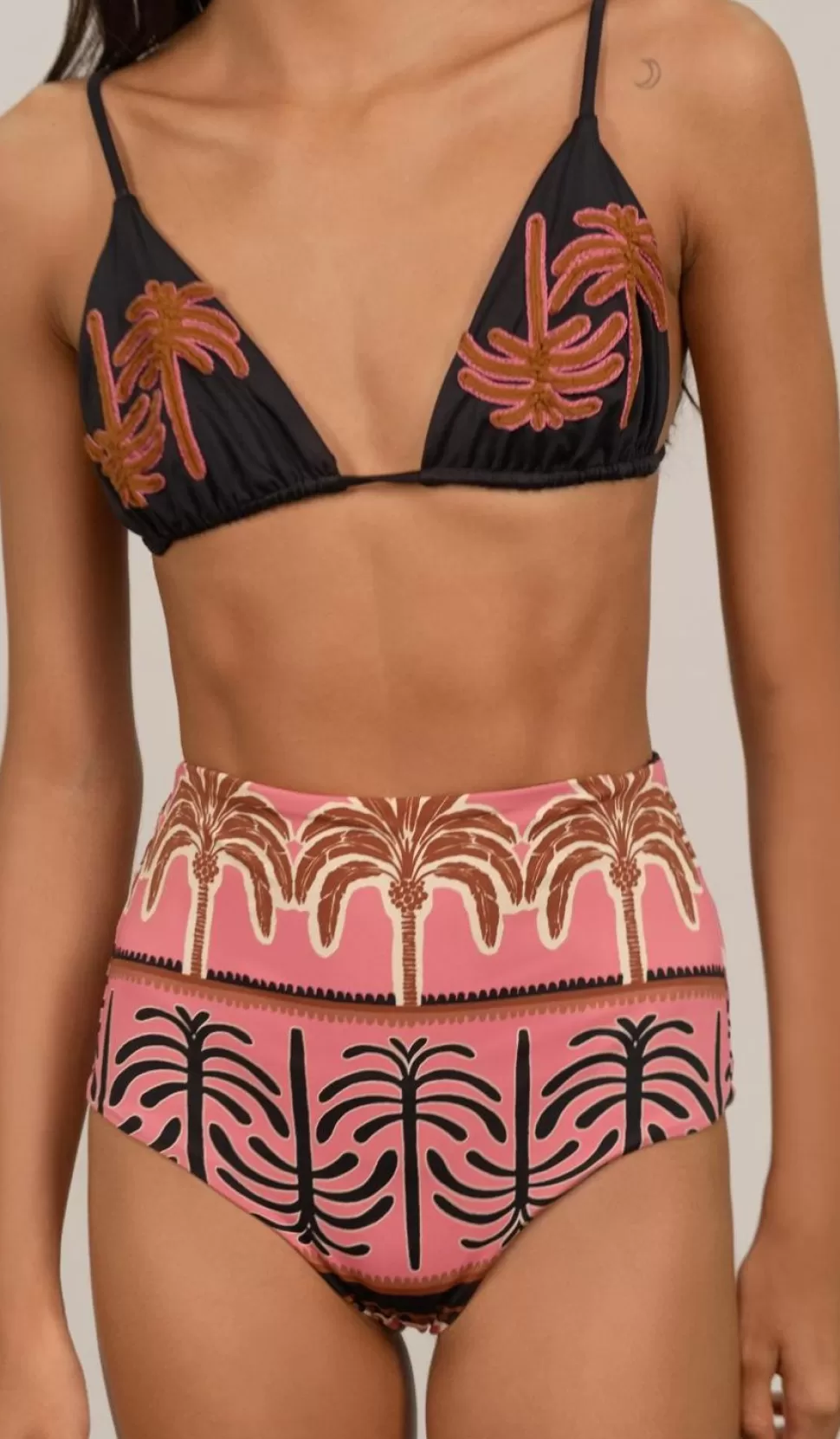 Johanna Ortiz Swimwear | Enjipai Bikini Top In Black